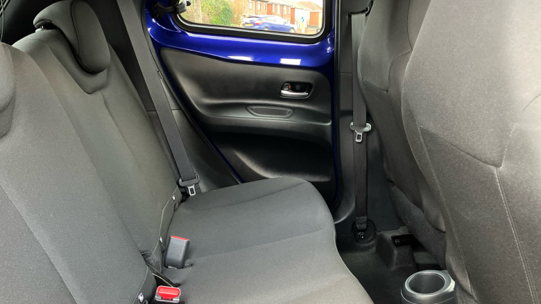 Toyota Aygo X 1.0 VVT-i Edge 5dr Auto Petrol Hatchback